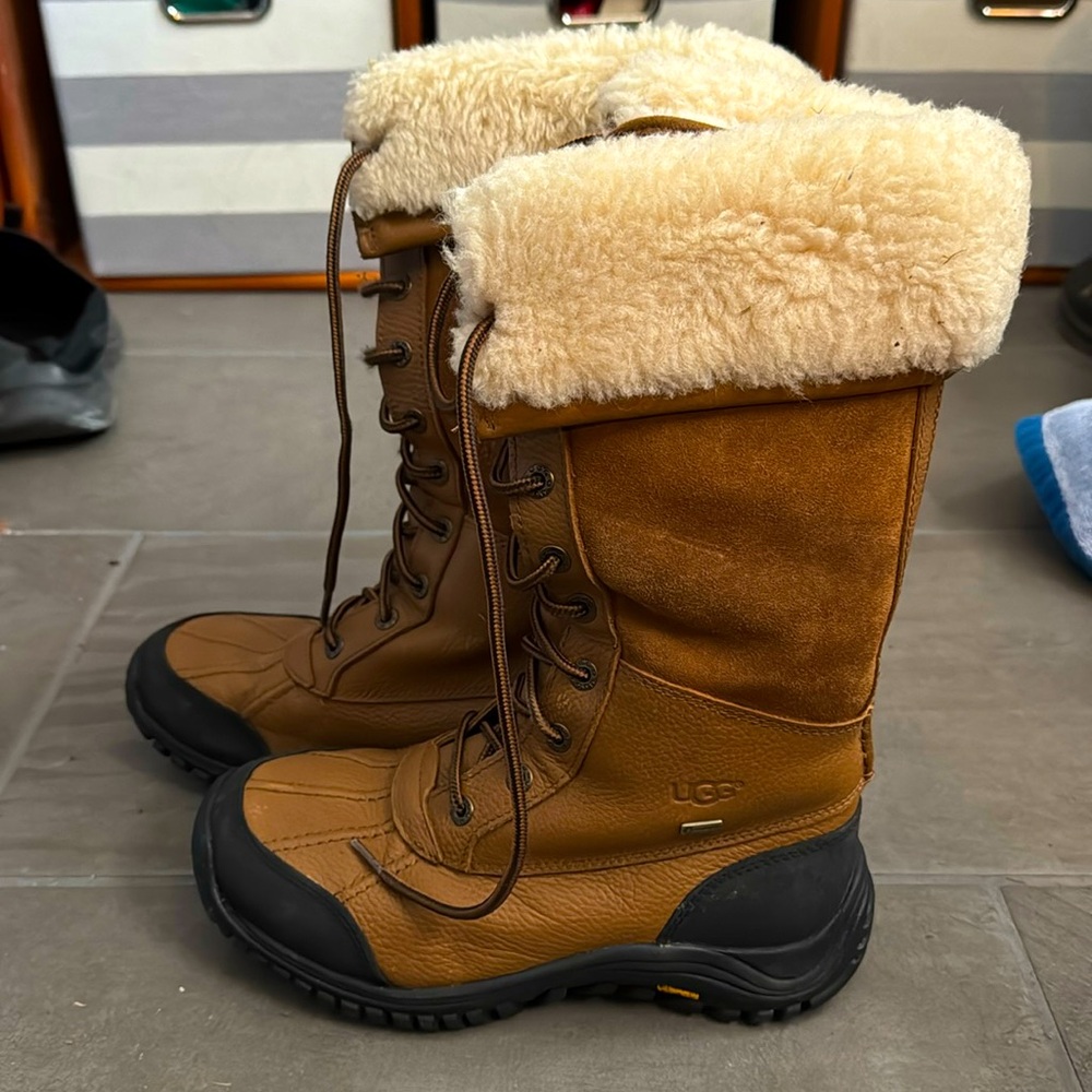 Ugg Adirondack tall boot women’s size 7.5